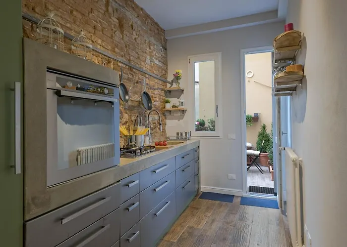 Apartament - Guelfa - *